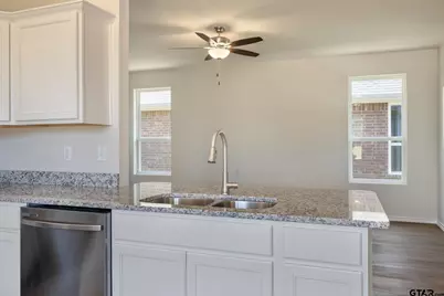 612 Park Central, Chandler, TX 75758 - Photo 9