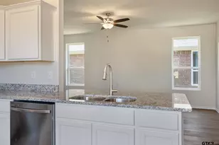 612 Park Central, Chandler, TX 75758 - Photo 9