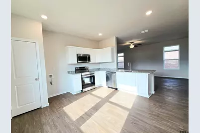 612 Park Central, Chandler, TX 75758 - Photo 5