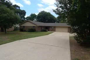 808 Corey, Whitehouse, TX 75791 - Photo 3