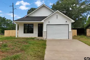307 S Langham St, Troup, TX 75789 - Photo 1