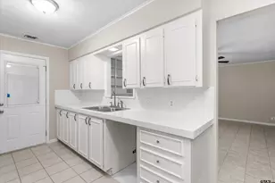 221 Tournament Rd, Tyler, TX 75702 - Photo 9
