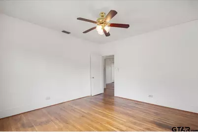 817 S Kennedy, Tyler, TX 75701 - Photo 13