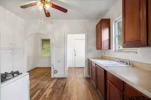 817 S Kennedy, Tyler, TX 75701 - Photo 25