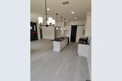 915 Alex Dr, Whitehouse, TX 75791 - Photo 13