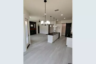 915 Alex Dr, Whitehouse, TX 75791 - Photo 5