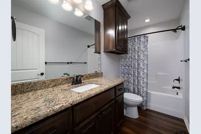 416 Hyde Park Dr, Chandler, TX 75758 - Photo 19