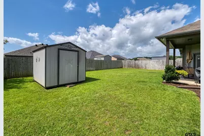 416 Hyde Park Dr, Chandler, TX 75758 - Photo 25