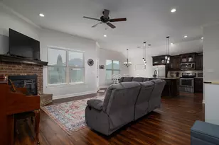 416 Hyde Park Dr, Chandler, TX 75758 - Photo 5