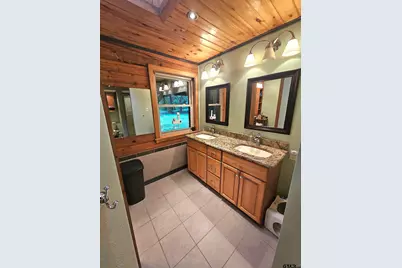 395 Bolding Rd, Marshall, TX 75670 - Photo 9