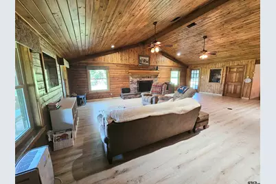 395 Bolding Rd, Marshall, TX 75670 - Photo 3