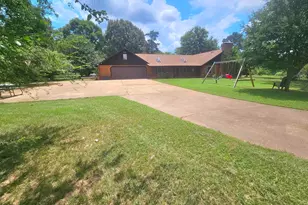 395 Bolding Rd, Marshall, TX 75670 - Photo 13