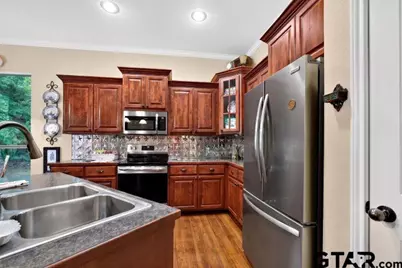 18706 Quiet Anchor Lane, Flint, TX 75762 - Photo 9