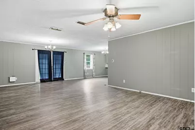 155 Angela Ln, Henderson, TX 75654 - Photo 5