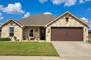 1712 Stephanie Dr, Whitehouse, TX 75791 - Photo 1