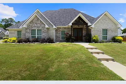 168 Stonegate, Carthage, TX 75633 - Photo 1
