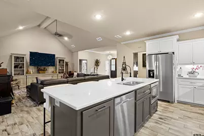 168 Stonegate, Carthage, TX 75633 - Photo 15