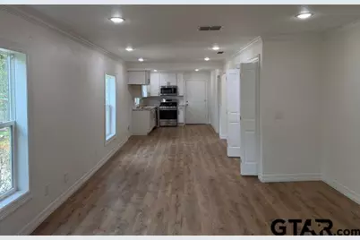 612 S Confederate Ave, Tyler, TX 75701 - Photo 3