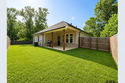 2305 Debby Ln, Tyler, TX 75701 - Photo 37