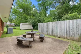 612 Leach St, Kilgore, TX 75662 - Photo 23