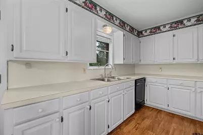 612 Leach St, Kilgore, TX 75662 - Photo 9