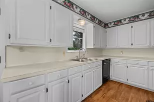 612 Leach St, Kilgore, TX 75662 - Photo 9
