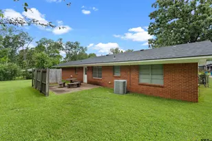 612 Leach St, Kilgore, TX 75662 - Photo 19