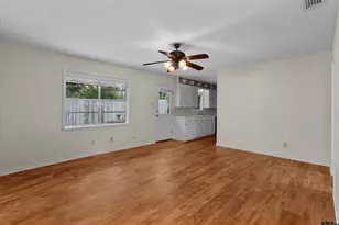612 Leach St, Kilgore, TX 75662 - Photo 5