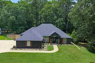 184 Greenwood Ranch Dr, Kilgore, TX 75662 - Photo 1