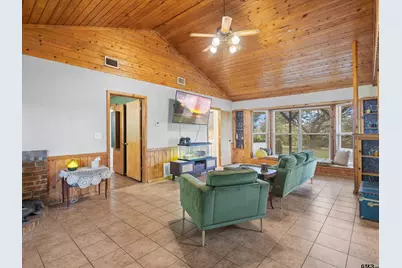 2360 Elk Rd, Gilmer, TX 75644 - Photo 9