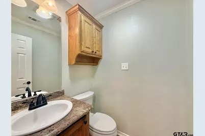 3308 Moss, Tyler, TX 75707 - Photo 15