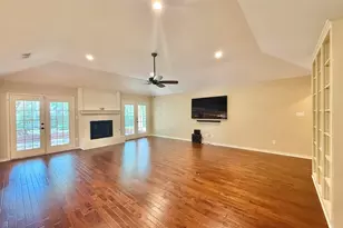 3308 Moss, Tyler, TX 75707 - Photo 17