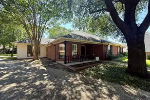 3308 Moss, Tyler, TX 75707 - Photo 3