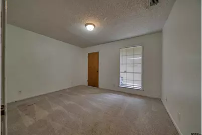 2005 Majestic Pace St, Longview, TX 75604 - Photo 13
