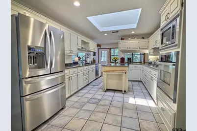 179 Brazos Bnd, Holly Lake Ranch, TX 75765 - Photo 9