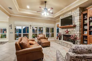 24060 Red Azalea, Lindale, TX 75771 - Photo 9