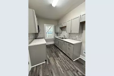 112 E Lakeview, Henderson, TX 75652 - Photo 9