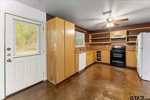 230 Private Rd 7422, Hawkins, TX 75765 - Photo 23