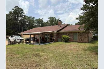 828 Willow Creek, Jacksonville, TX 75766 - Photo 23