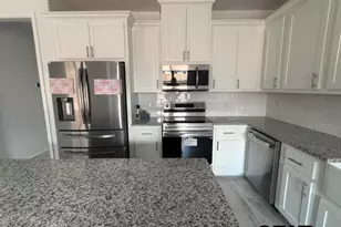 107 Silvey Dr, Henderson, TX 75652 - Photo 11