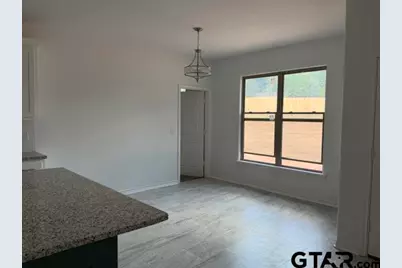 107 Silvey Dr, Henderson, TX 75652 - Photo 13