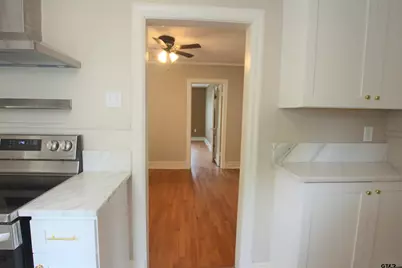 130 1/2 Rowland, Tyler, TX 75701 - Photo 13