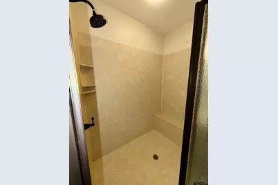 19425 County Road 2138, Troup, TX 75789 - Photo 13