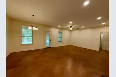 19425 County Road 2138, Troup, TX 75789 - Photo 7