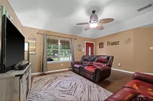 927 Co Rd 3406, Jacksonville, TX 75766 - Photo 3