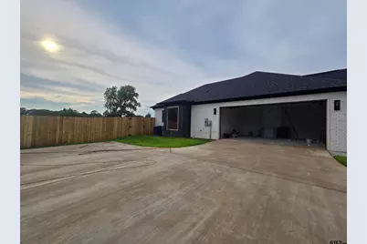 7727 Molina Dr, Tyler, TX 75704 - Photo 3