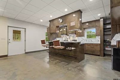 17379 County Road 318, Tyler, TX 75706 - Photo 9