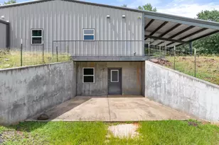 17379 County Rd 318, Tyler, TX 75706 - Photo 37