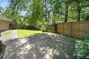 2829 Yorktown Dr, Tyler, TX 75701 - Photo 39