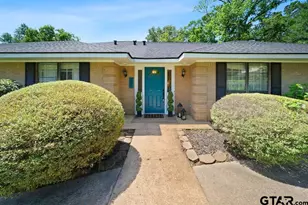 2829 Yorktown Dr, Tyler, TX 75701 - Photo 3